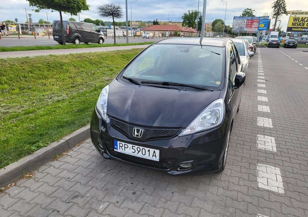 Honda Jazz cena 29500 przebieg: 145000, rok produkcji 2012 z Rzeszów małe 562